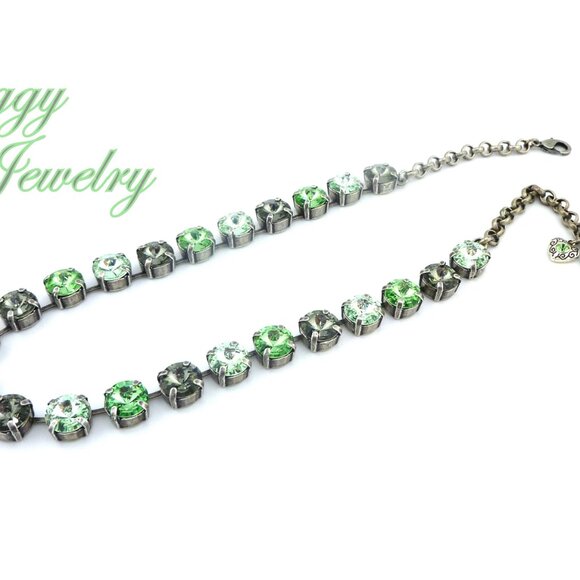 AMAZON FOREST Tennis Necklace Made with Genuine Austrian Crystal - Picture 3 of 6